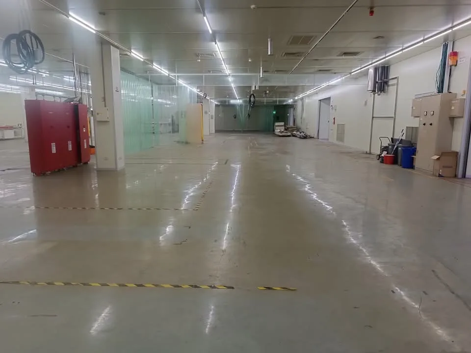 Industrial interior floor